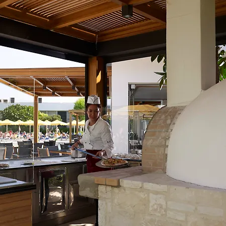 리조트 Mitsis Grand 5*