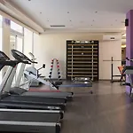 度假村 Mitsis Grand 5*